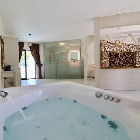 Hotel Z Exclusive And 2*