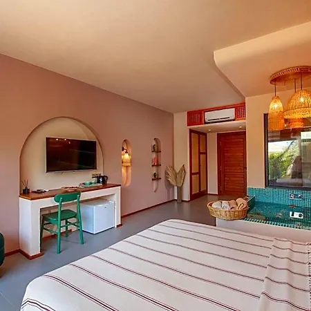 Hotel Z Exclusive And 3*