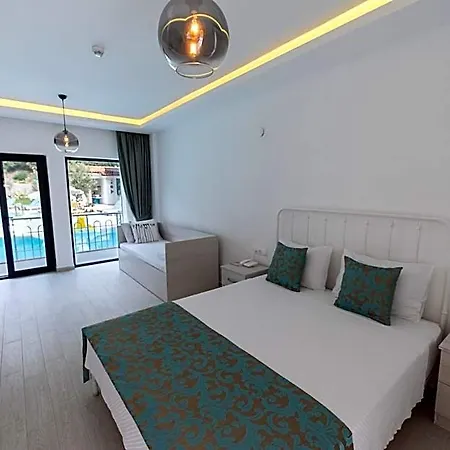Hotel Z Exclusive And