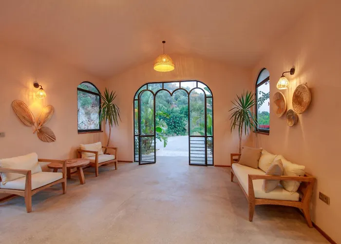 Z Exclusive And Hotel 3*