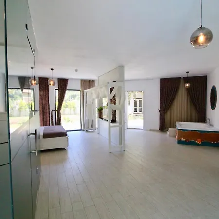 Z Exclusive Hotel&villas 3*